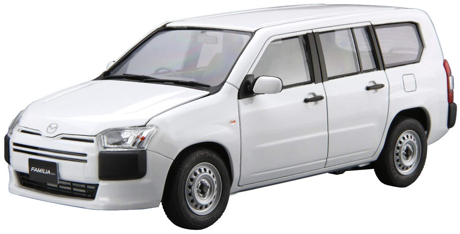 Aoshima Mazda NCP160M Familia Van `18 - BanzaiHobby