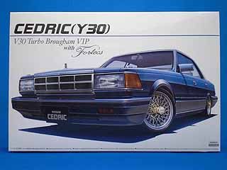 Aoshima NISSAN CEDRIC (Y30) V30 Turbo Brougham VIP - BanzaiHobby