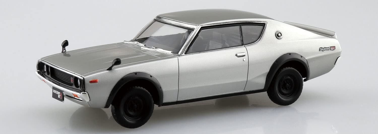 Aoshima Nissan C110 Skyline GT-R (Silver) - BanzaiHobby