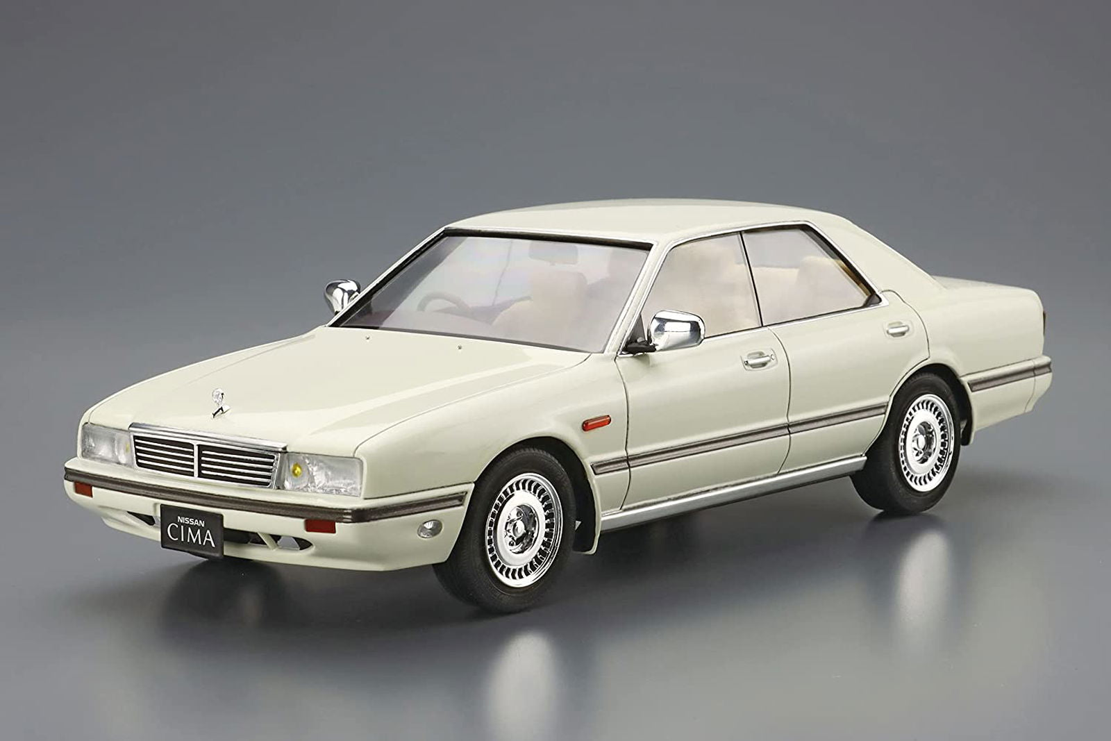 Aoshima Nissan Y31 Cima TypeII Limited `90 - BanzaiHobby