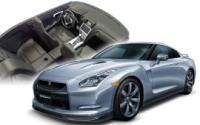 Aoshima R35 GT-R Left-Hand Drive - BanzaiHobby