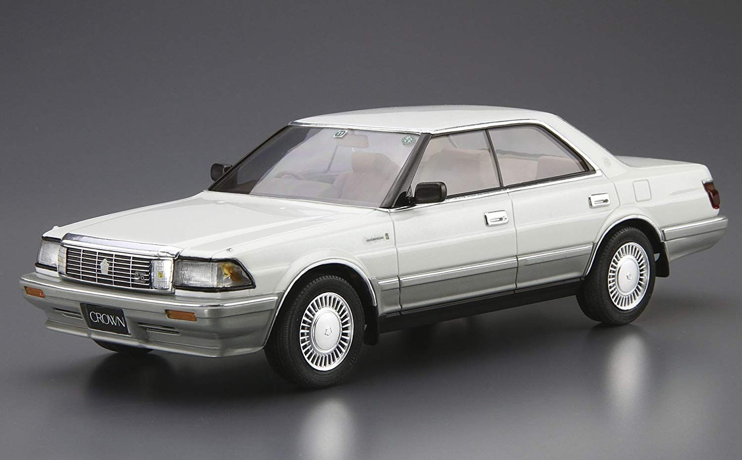 Aoshima Toyota Crown Royal Saloon G 89 UZS131 - BanzaiHobby