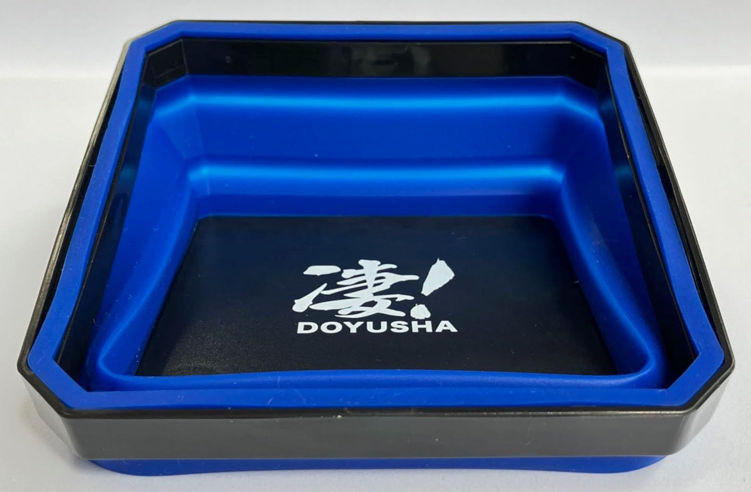 Doyusha Awesome Hobby Silicone Parts Tray Blue - BanzaiHobby