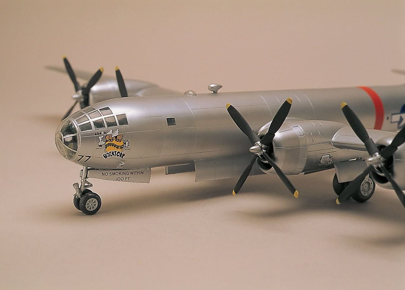 Doyusha B-29A Superfortress `Enola Gay` - BanzaiHobby