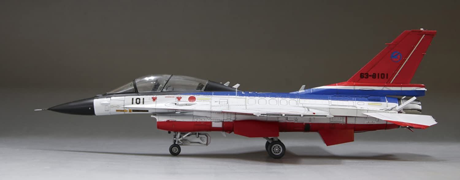 Fine Molds 72949 JASDF F-2B `Flight Development Experiment Group #101` - BanzaiHobby