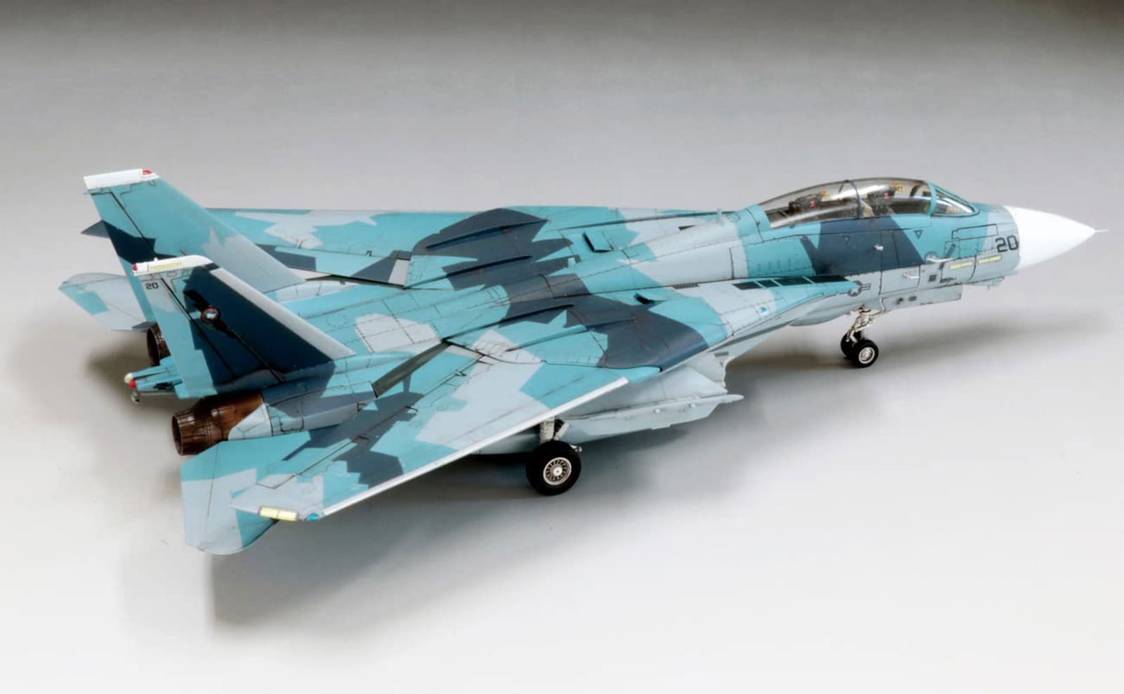 Fine Molds FP36 U.S.Navy F-14A Tomcat `Topgun` - BanzaiHobby