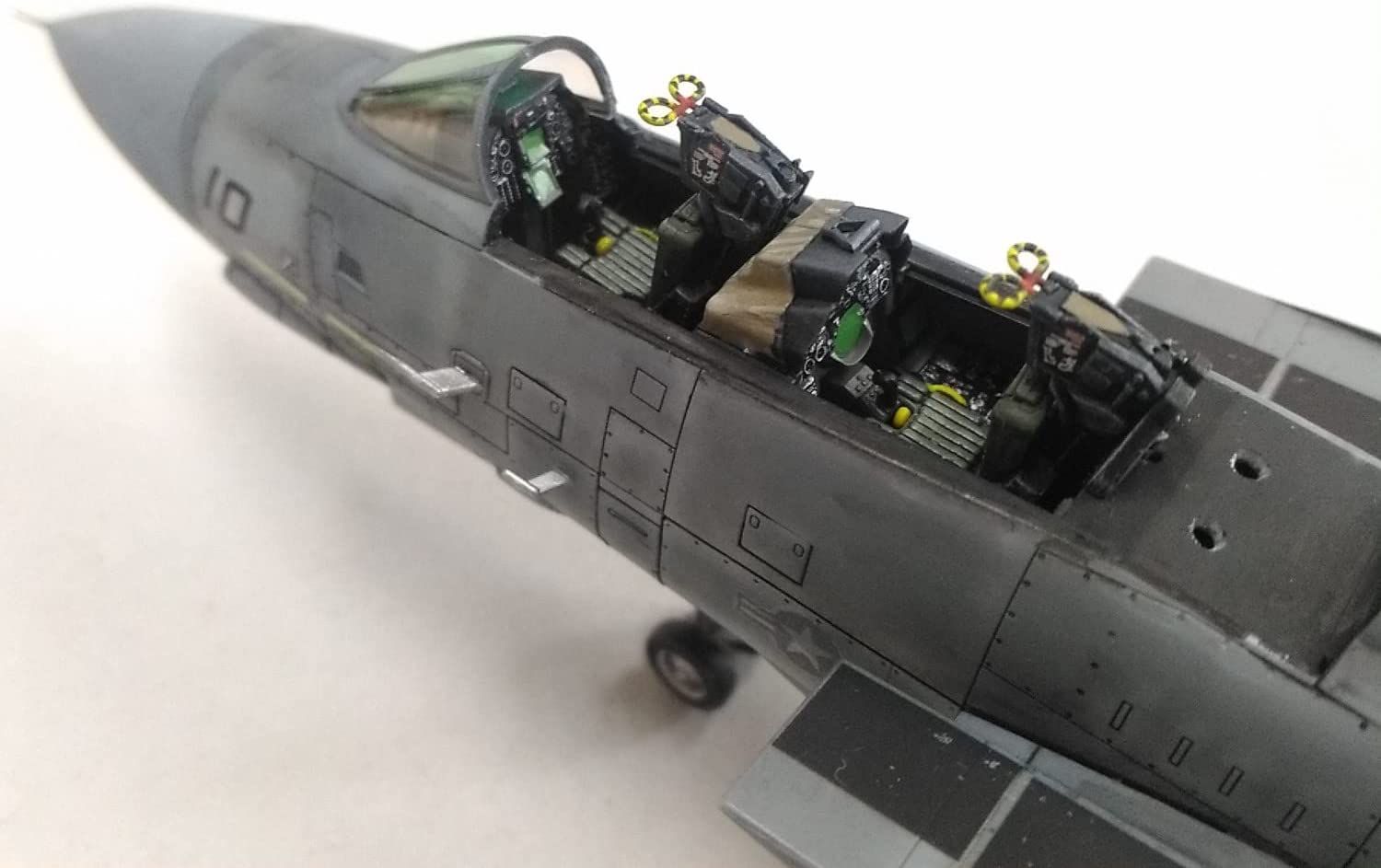 Fine Molds FP36 U.S.Navy F-14A Tomcat `Topgun` - BanzaiHobby