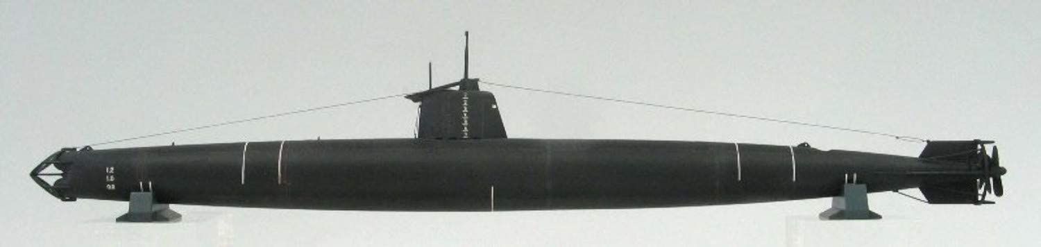 Fine Molds FS2 Imperial Japanese Navy Ko-hyoteki Class Midget Submarine [Pe - BanzaiHobby