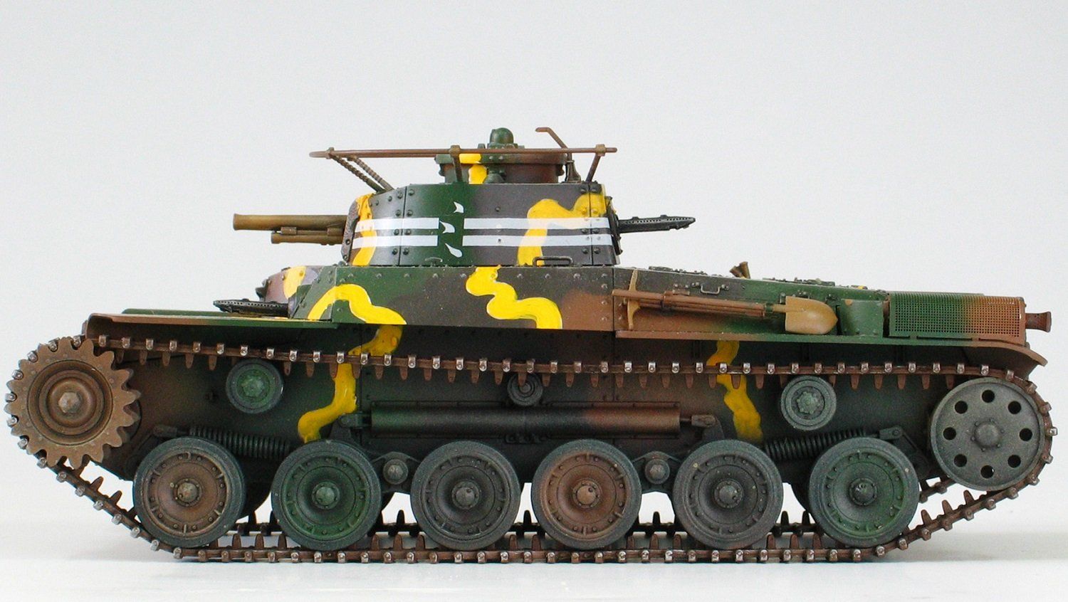 Fine Molds Imperial Japanese Army Main Battle Tank Type 97 `CHI-HA` (Improv - BanzaiHobby