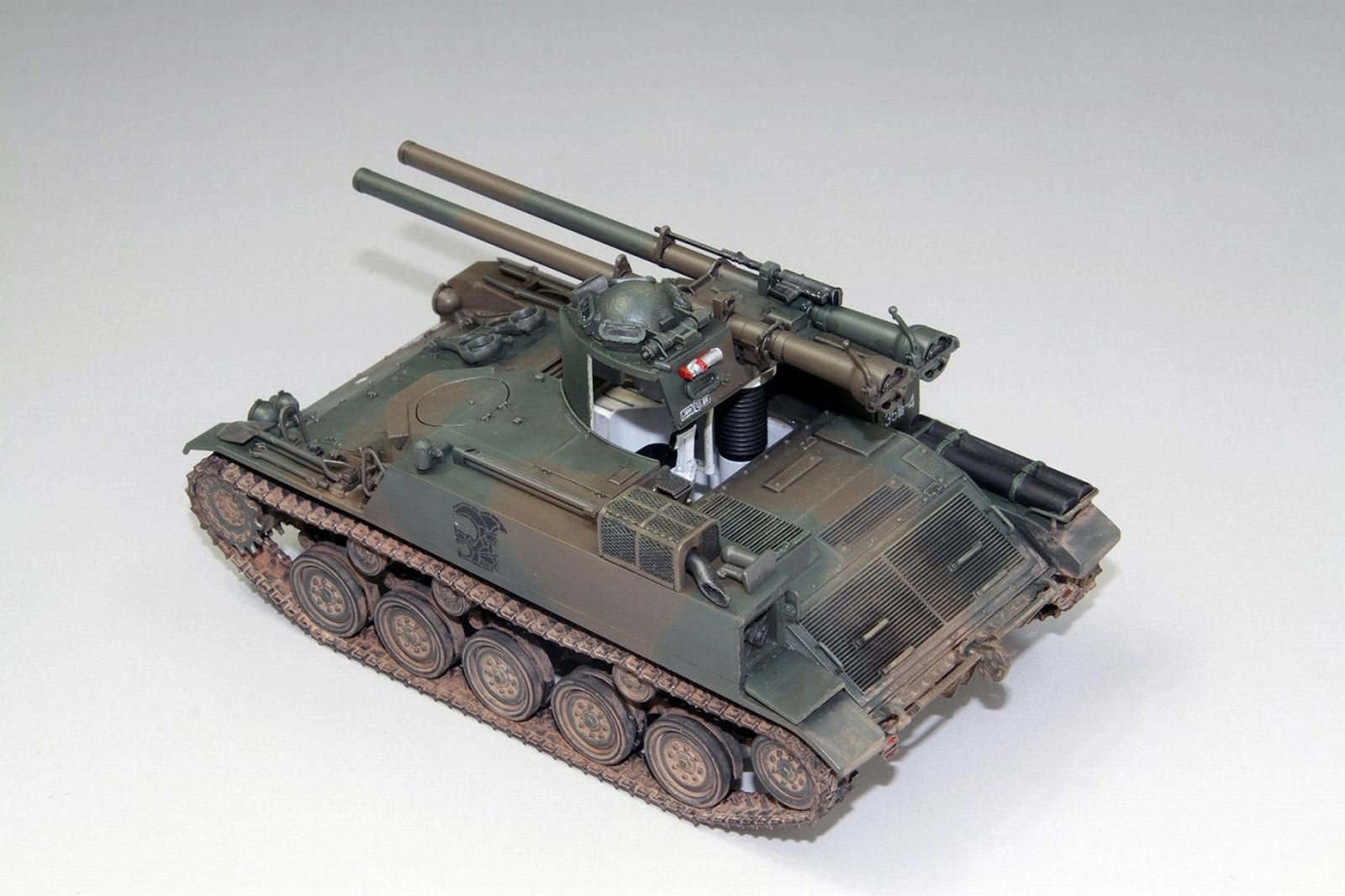 Fine Molds JGSDF Type 60 Self-propelled 106 mm Recoilless Gun Type C - BanzaiHobby