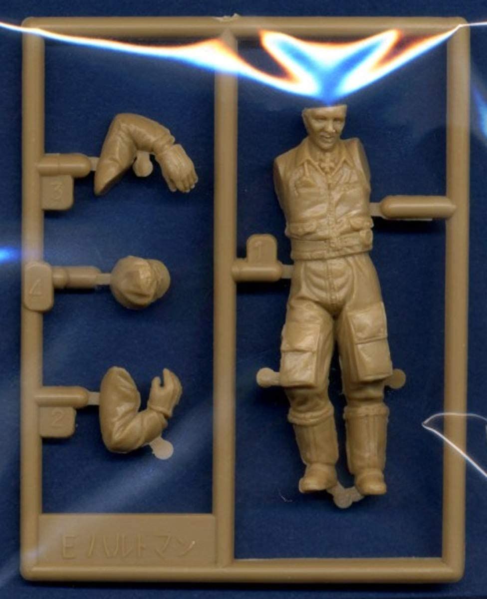 Fine Molds WWII Lutwaffe Pilot Erih Hartman - BanzaiHobby