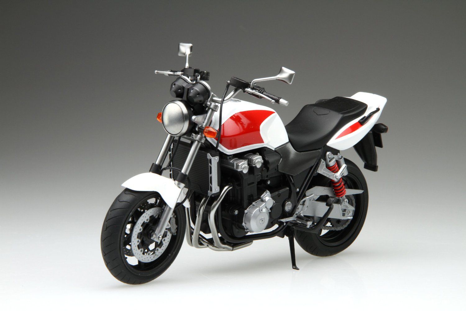 Fujimi Bike17 Honda CB1300 Super Four 2010 - BanzaiHobby