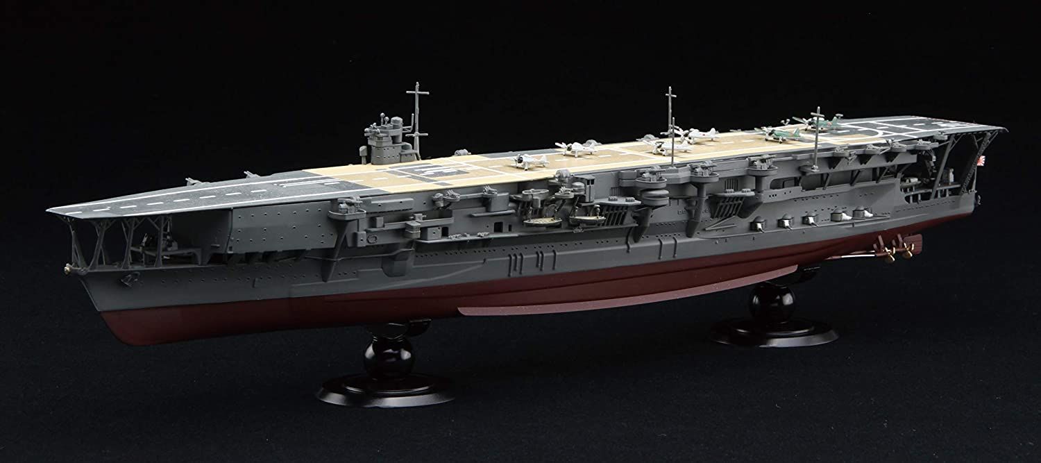 Fujimi IJN Aircraft Carrier Kaga Full Hull Model - BanzaiHobby