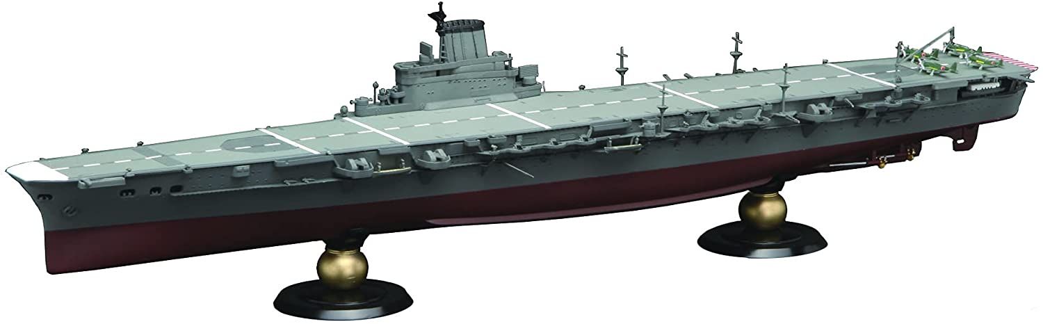 Fujimi IJN Aircraft Carrier Taihou (Latex Deck) Full Hull Model - BanzaiHobby