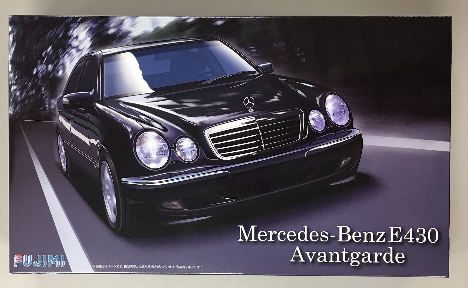 Fujimi Mercedes-Benz E430 Avantgarde - BanzaiHobby