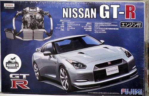 Fujimi Nissan GT-R (R35) with Engine - BanzaiHobby