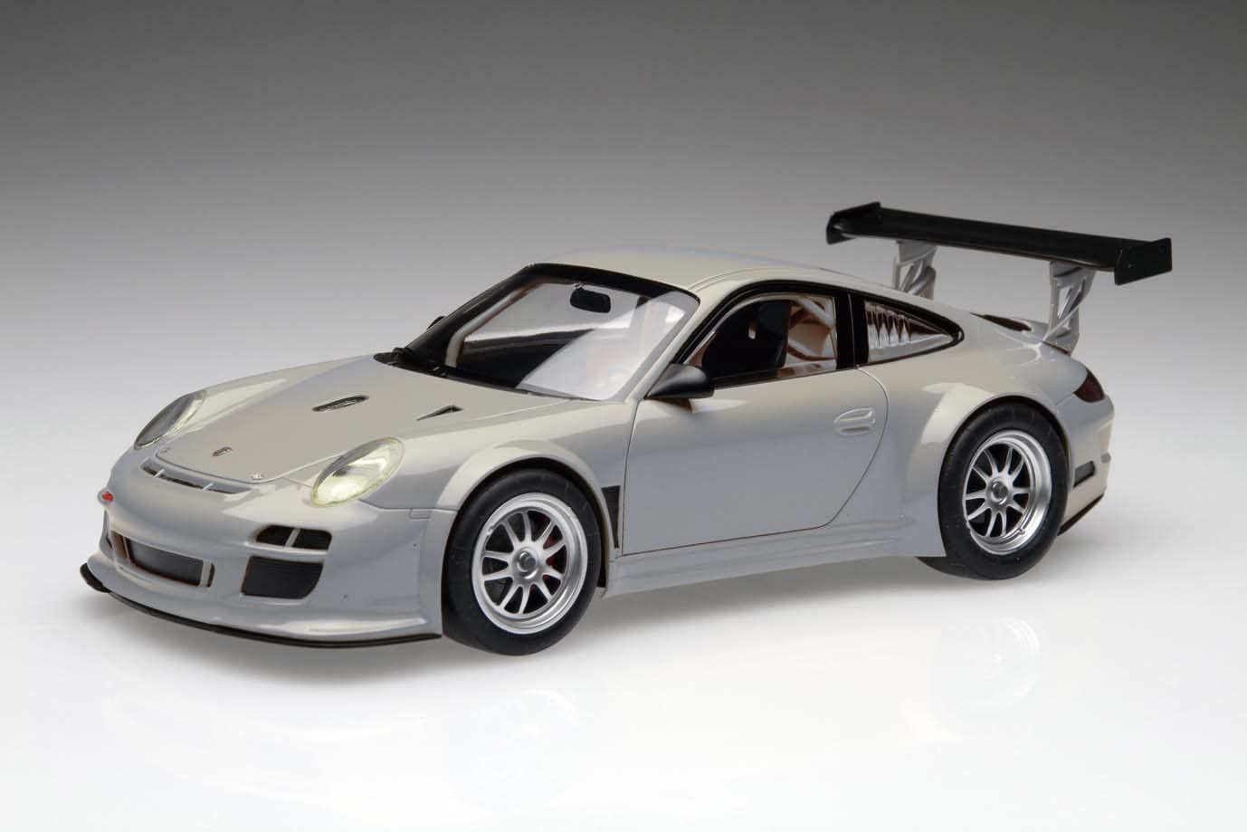 Fujimi Porsche 911 GT3R - BanzaiHobby