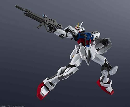 GUNDAM UNIVERSE 機動戦士ガンダムSEED GAT-X105 STRIKE GUNDAM 約150mm ABS&PVC製 塗装済み可動フィギュア - BanzaiHobby