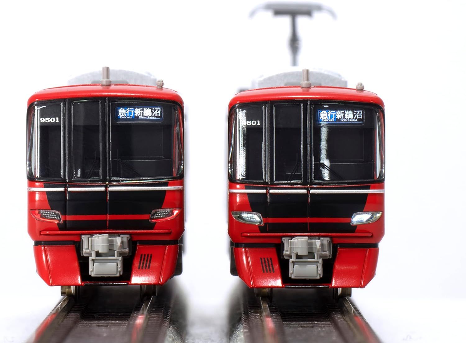 GreenMax 31587 N Gauge Meitetsu 9500 Series Basic 4-Car Construction Set - BanzaiHobby