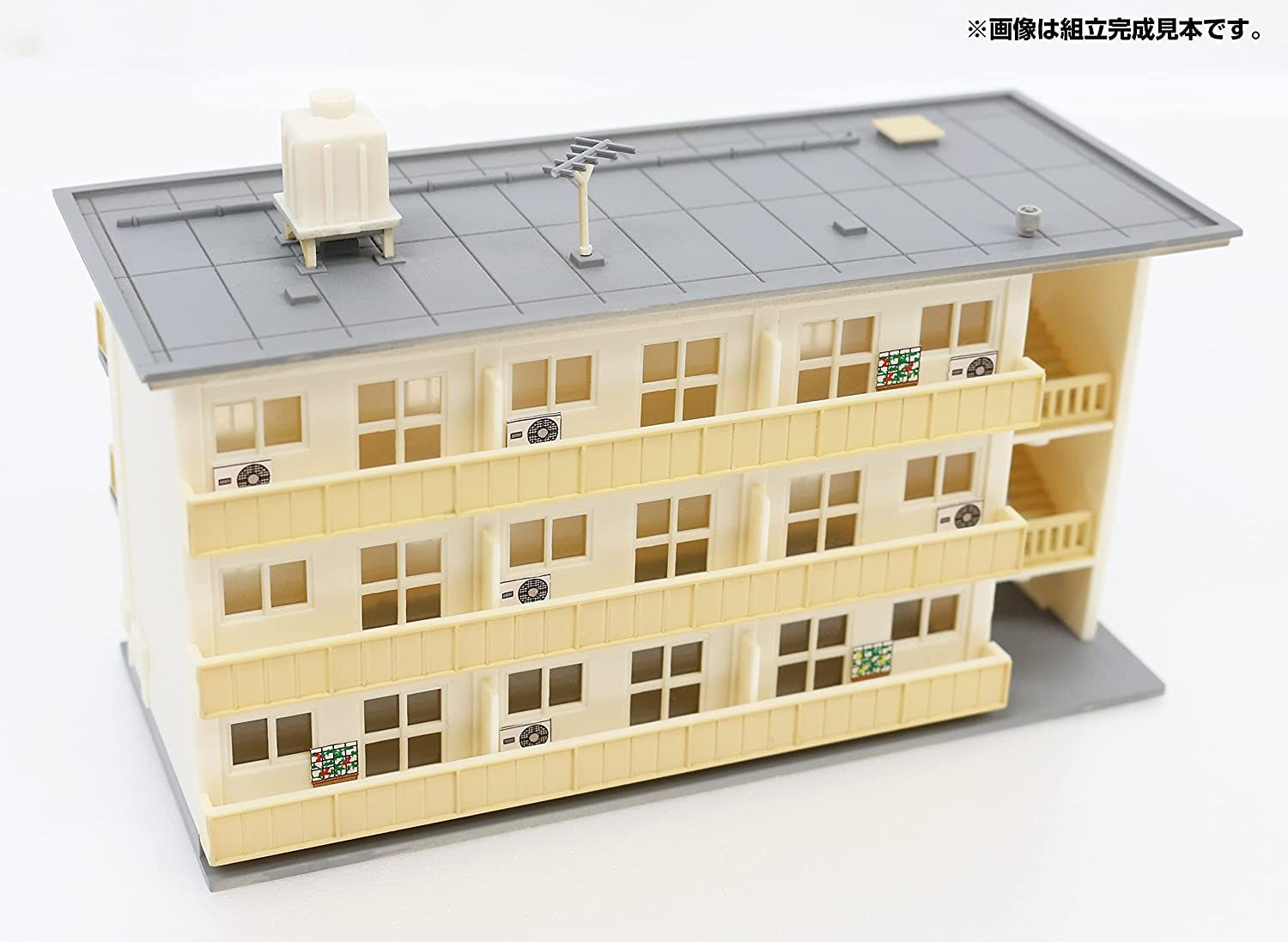 Greenmax 2612 Apartment Building (1970s Style) (Unassembled Kit) - BanzaiHobby