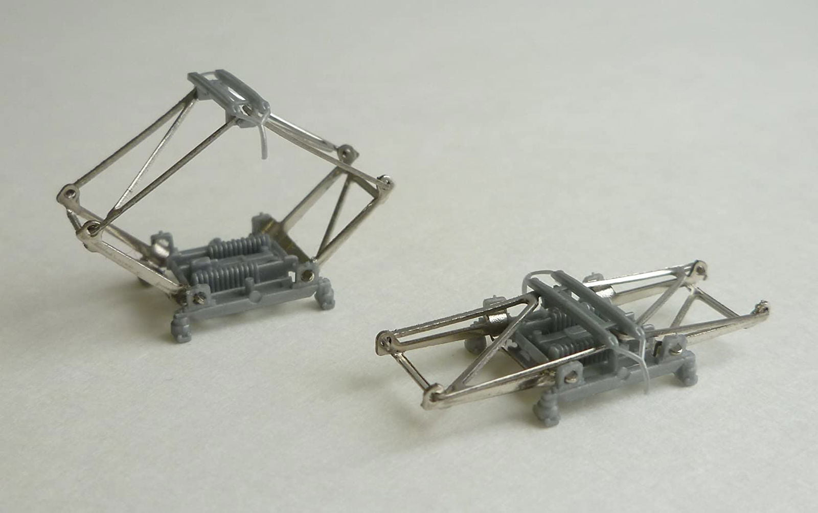 Greenmax 5805 Pantograph PT43N (2 pieces) - BanzaiHobby