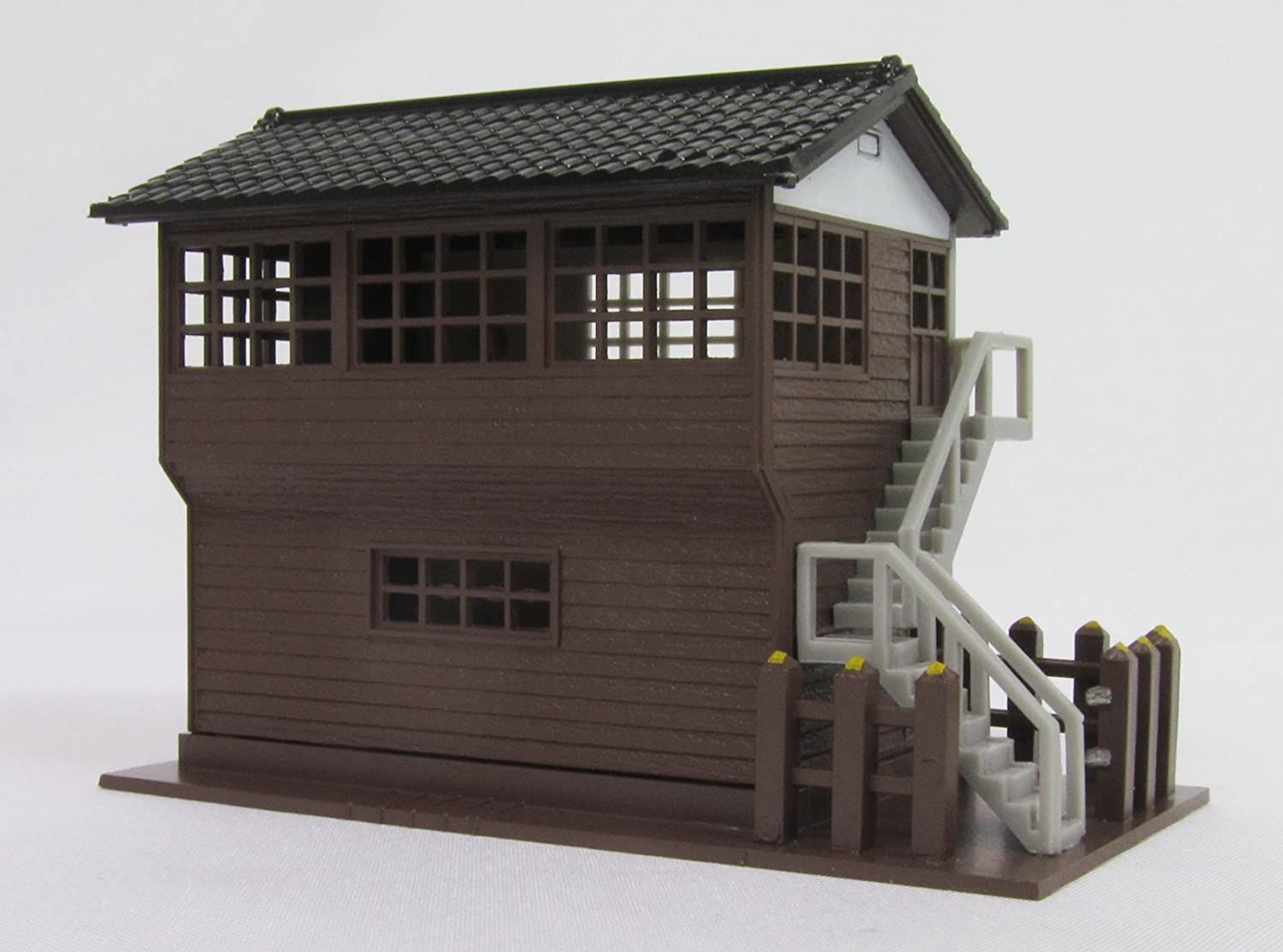 Greenmax Pre-colored Railway Signal Box (Brown) (Unassembled Kit) - BanzaiHobby