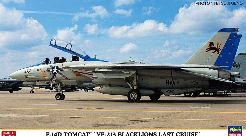 Hasegawa F-14D Tomcat `VF-213 BlackLions Last Cruise` - BanzaiHobby