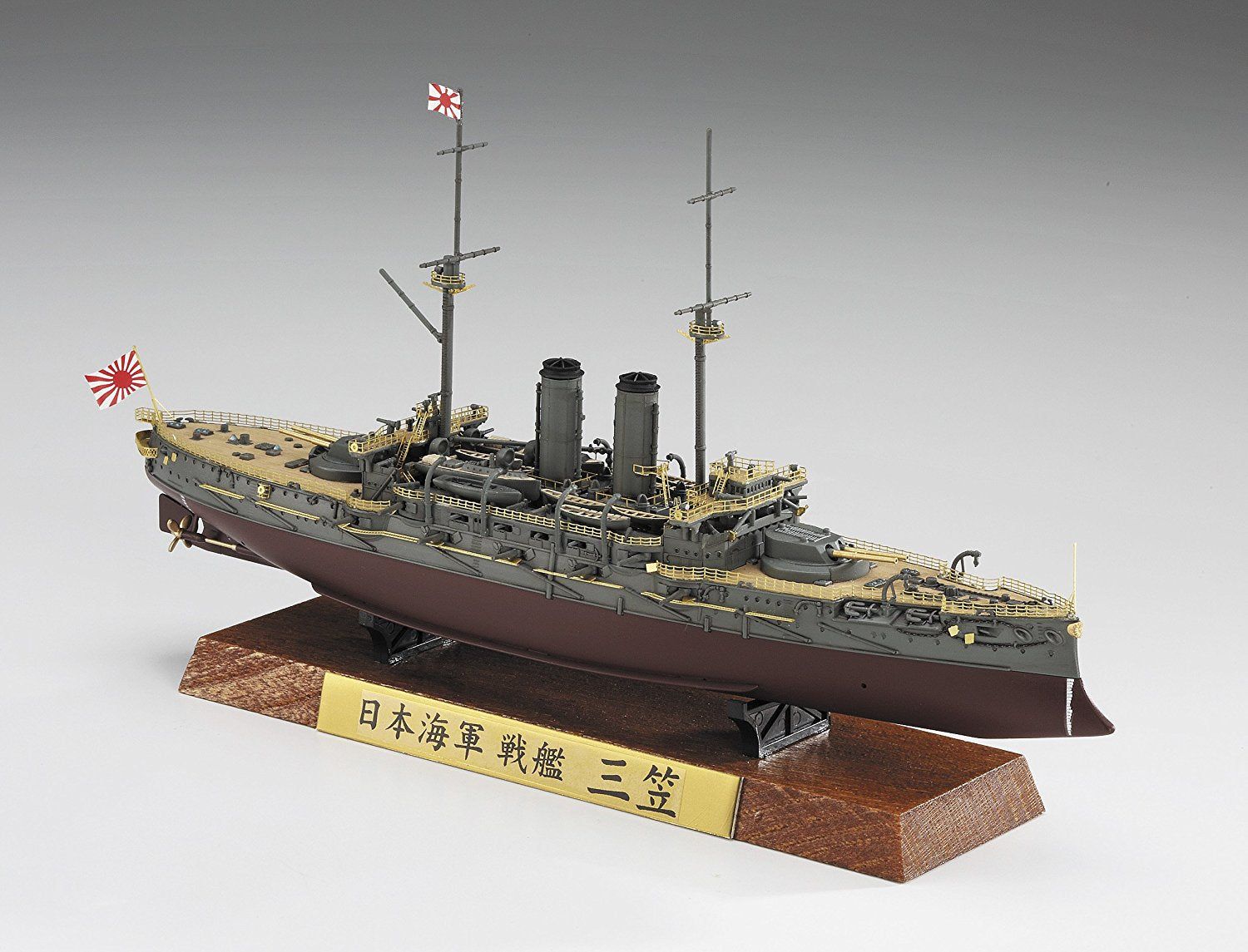 Hasegawa IJN Battleship Mikasa Full Hull Special - BanzaiHobby