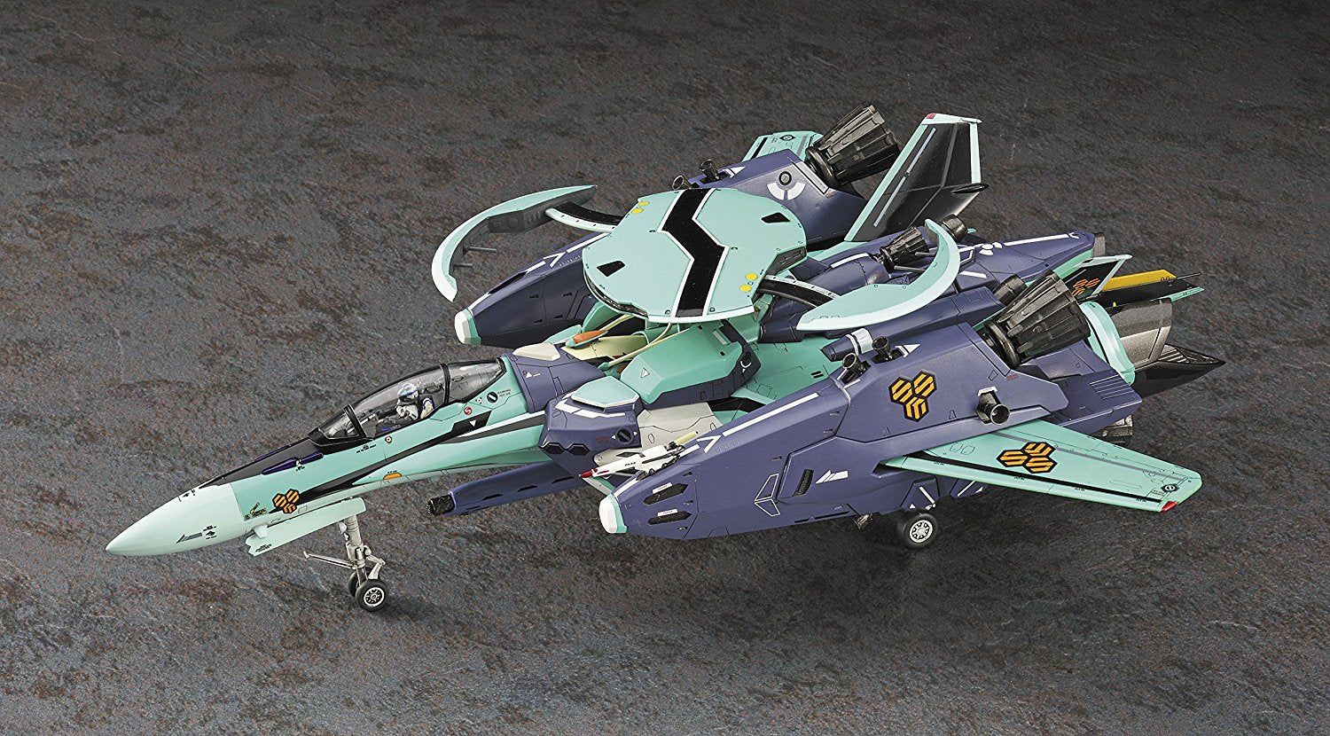 Hasegawa RVF-25 Super Messiah "Macross Frontier" - BanzaiHobby