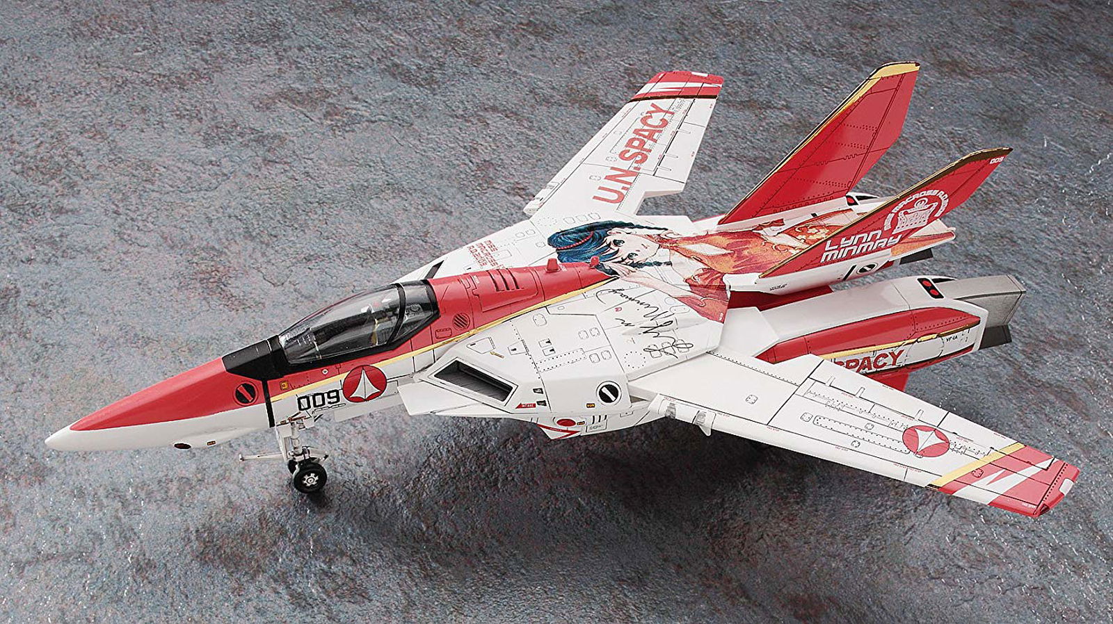 Hasegawa VF-1A Valkyrie `Minmay 2009 Special` - BanzaiHobby