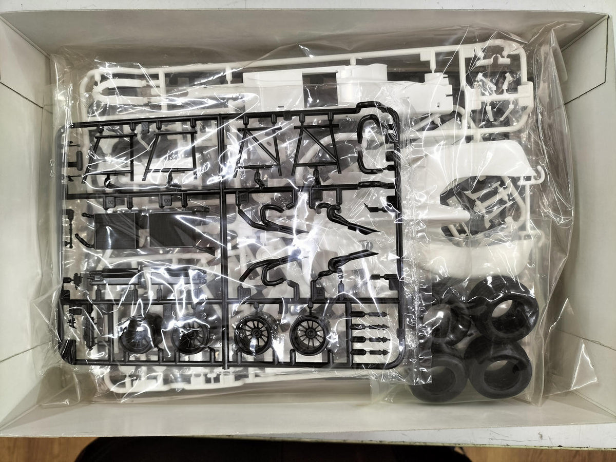 TAMIYA 1/20 scale Williams BMW FW24 - Banzai Thrifting | BanzaiHobby