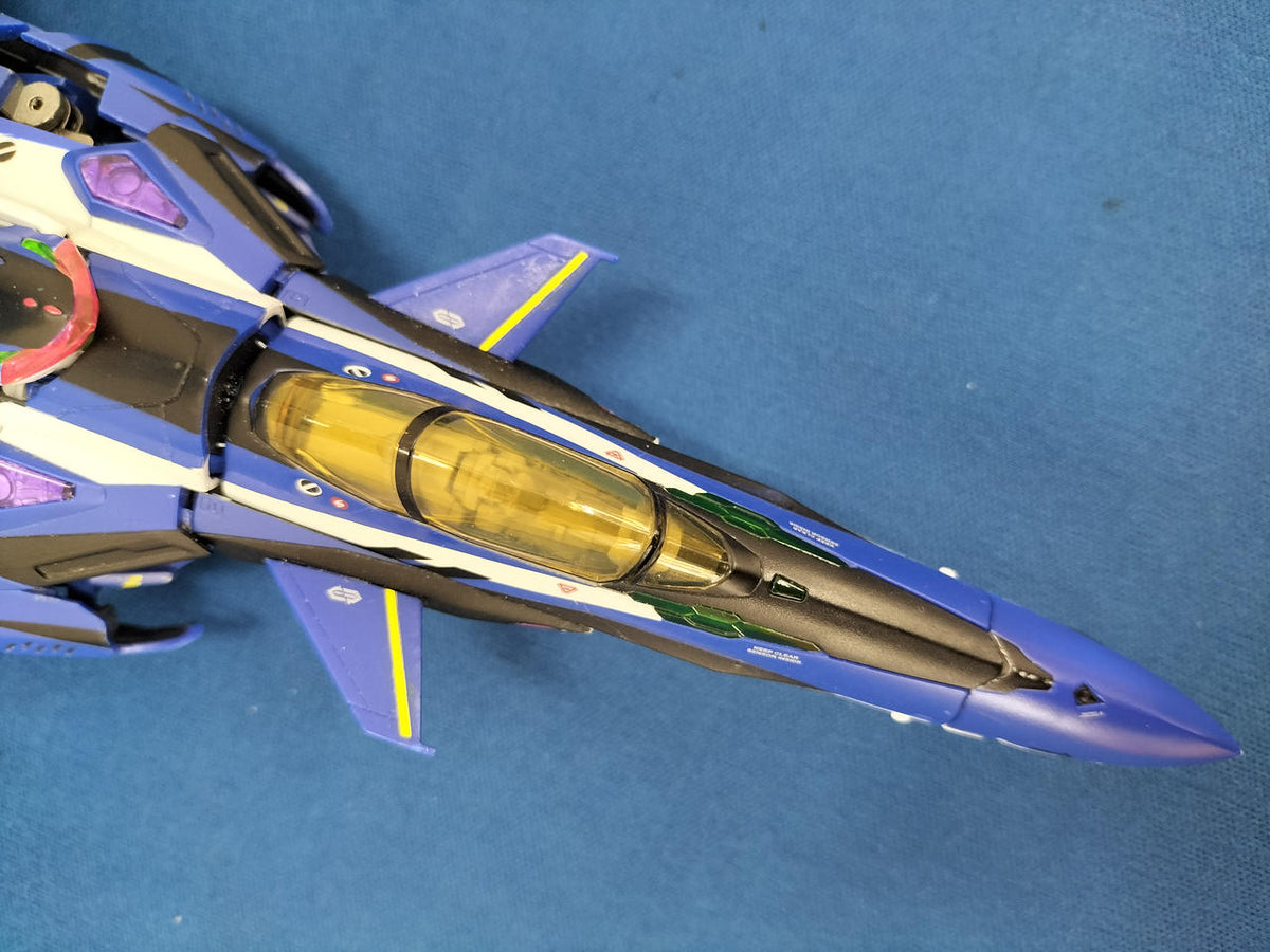 BANDAI DX Chogokin YF-29 Durandal Valkyrie