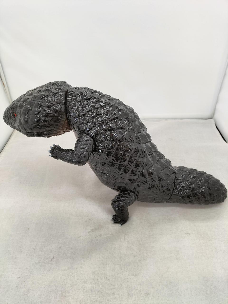 Other Brands Soft Vinyl Pine Cassow Lizard