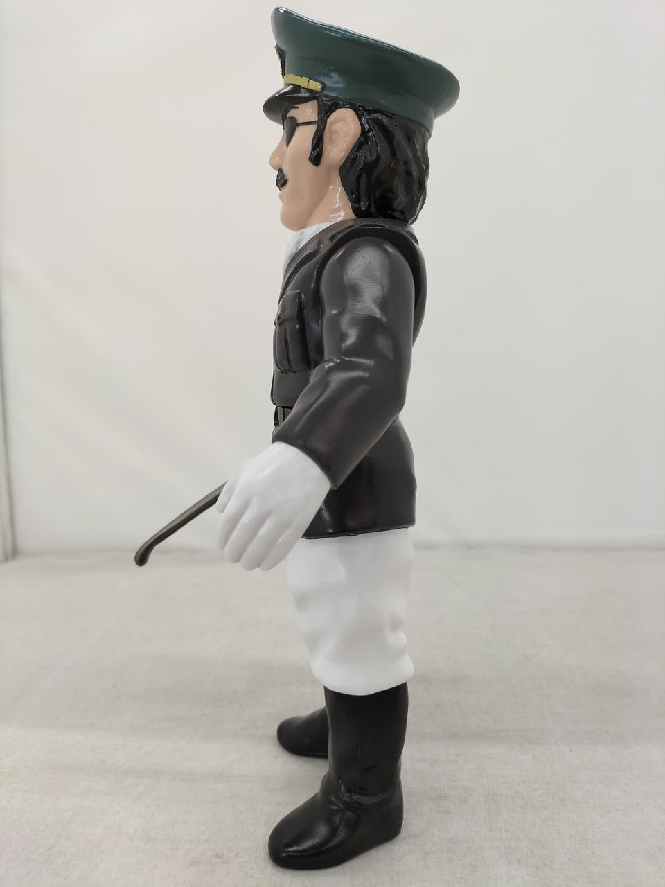 Other Brands Colonel Sofubi Zol