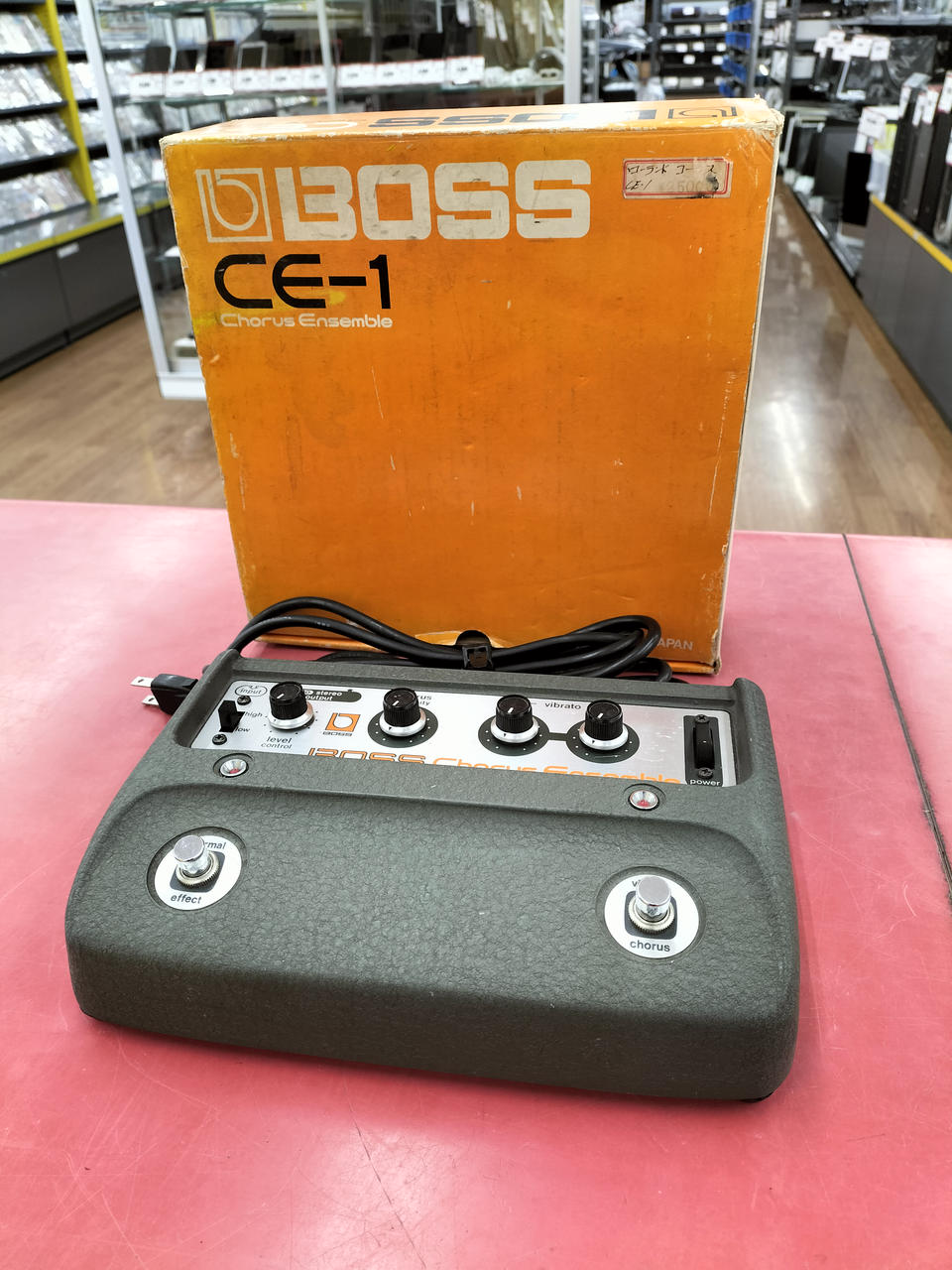 BOSS Chorus CE-1 – BanzaiHobby
