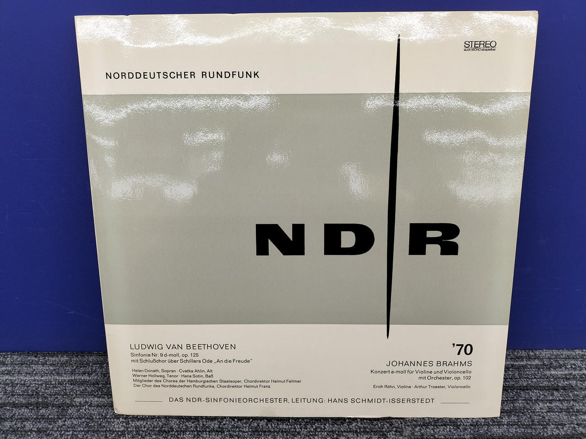 NDR Beethoven 'Symphony No. 9' 0654 092/093