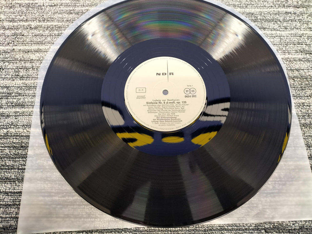NDR Beethoven 'Symphony No. 9' 0654 092/093