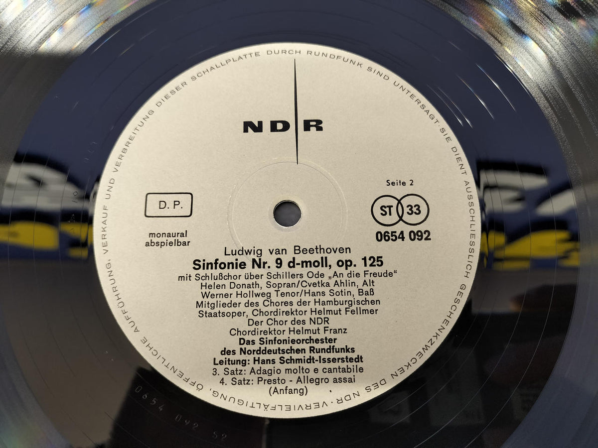 NDR Beethoven 'Symphony No. 9' 0654 092/093
