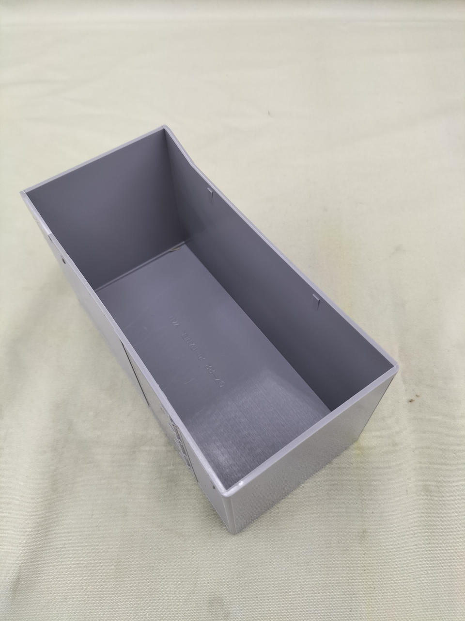 Qingdao Cultural Teaching Materials Company Mitsubishi Fuso CANTER - Banzai Thrifting | BanzaiHobby