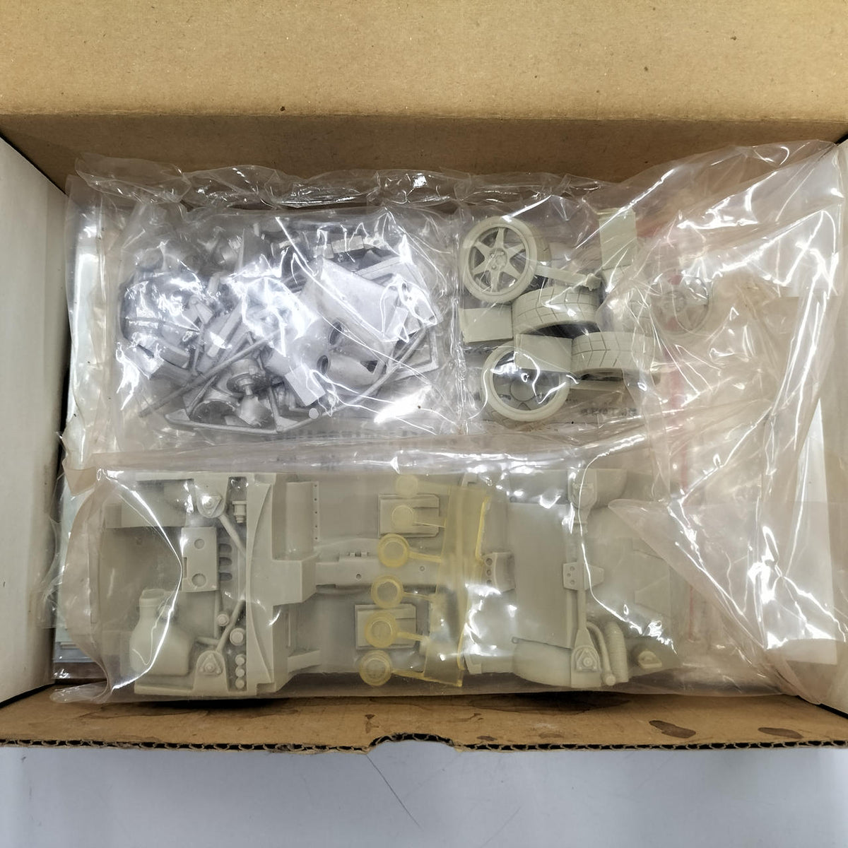 STUDIO27 MONTE-CARLO 95 - Banzai Thrifting | BanzaiHobby