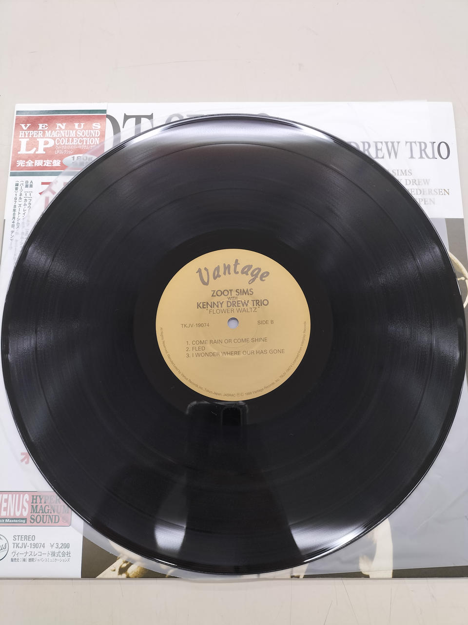 VENUS LP Record TKJV-19074