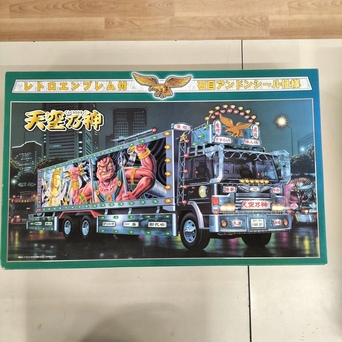 Aoshima Large Dekotora Tenku no Kami - Banzai Thrifting | BanzaiHobby