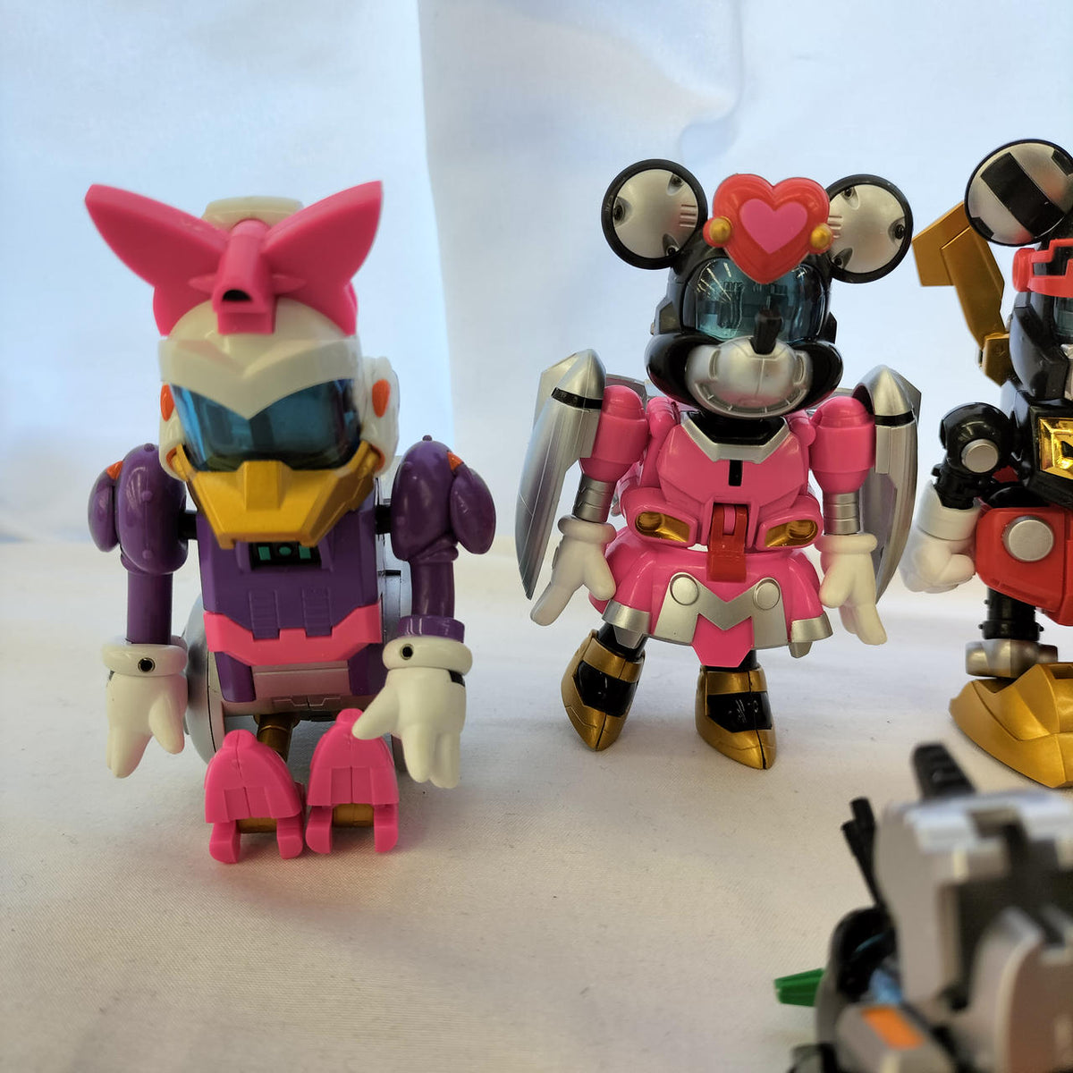 BANDAI Chogokin Super Combination King Robo Mickey & Friends