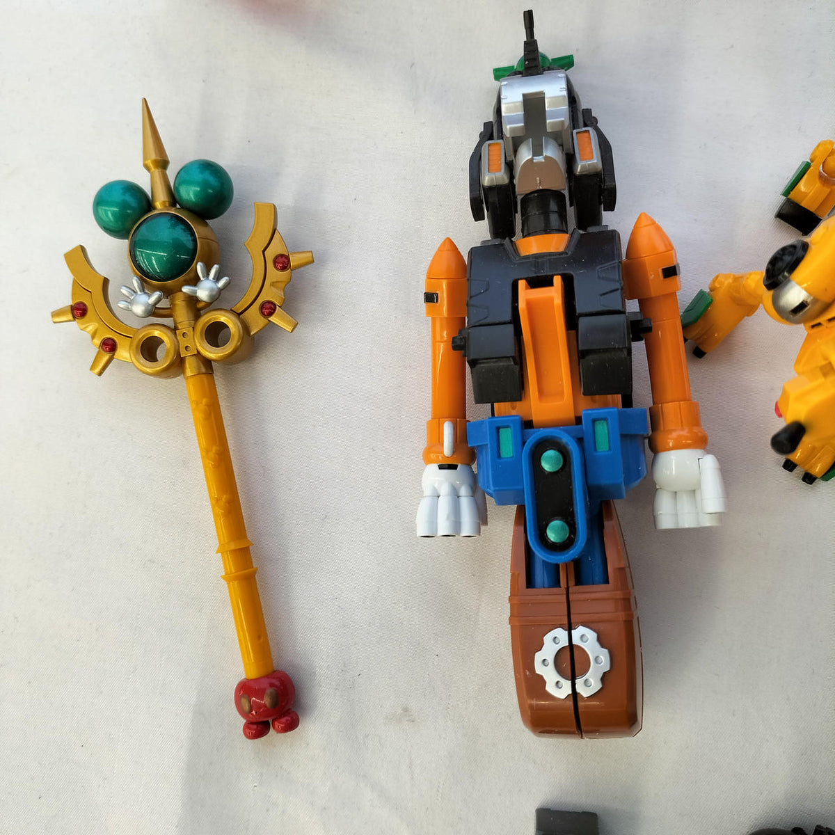 BANDAI Chogokin Super Combination King Robo Mickey & Friends