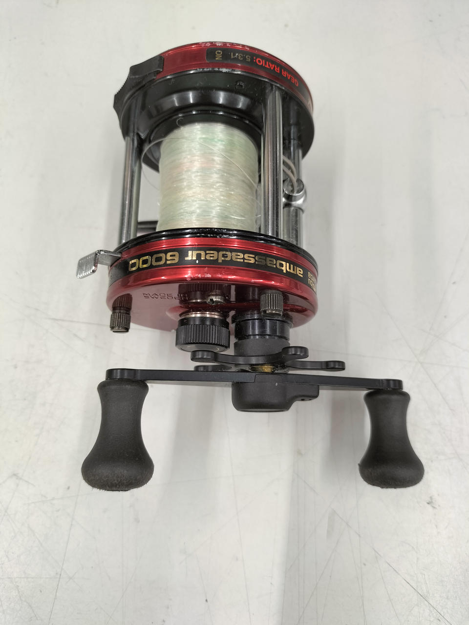 abu garcia ambassadeur 6000 stores C4 Baitcast Reels Round, Right Handed bent handle and star Abu Garcia Ambassador 6000 Bait