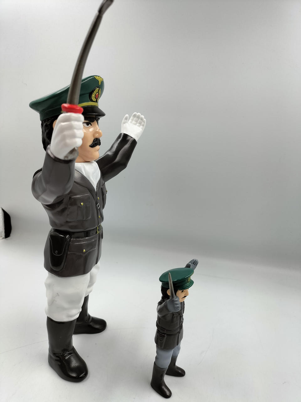 Medicom Toy Soft Vinyl Figure Colonel Zol
