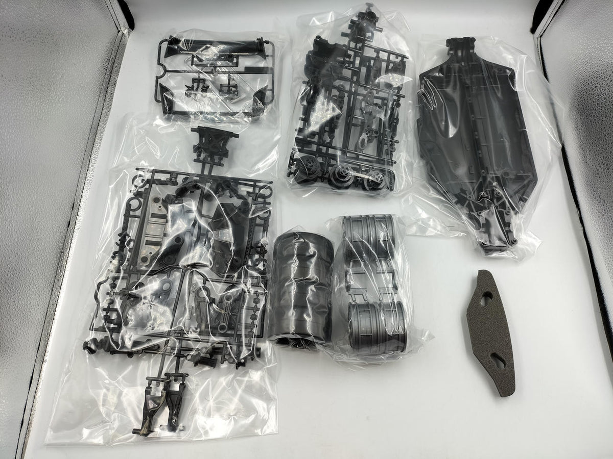 Tamiya 1/10 Electric RC 4WD Racing Car TT-02 CHASSIS SHAFT DRIVEN 4WD