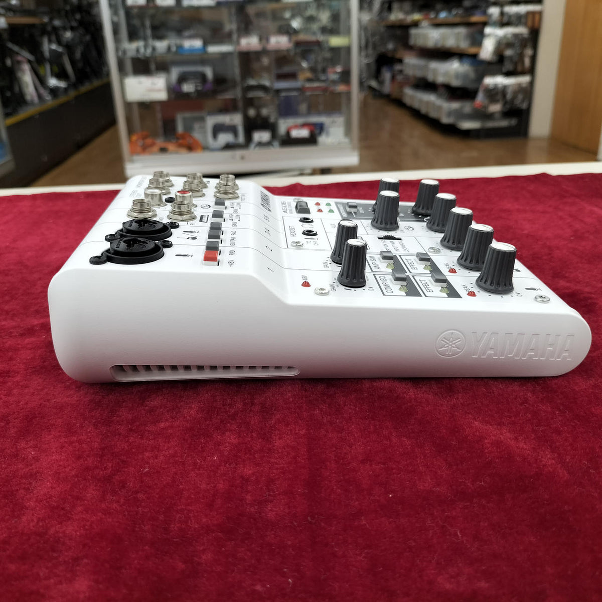 YAMAHA Mixer AG06