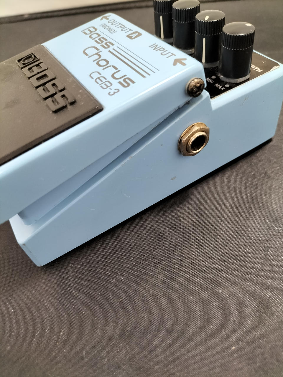 BOSS Bass Chorus CEB-3