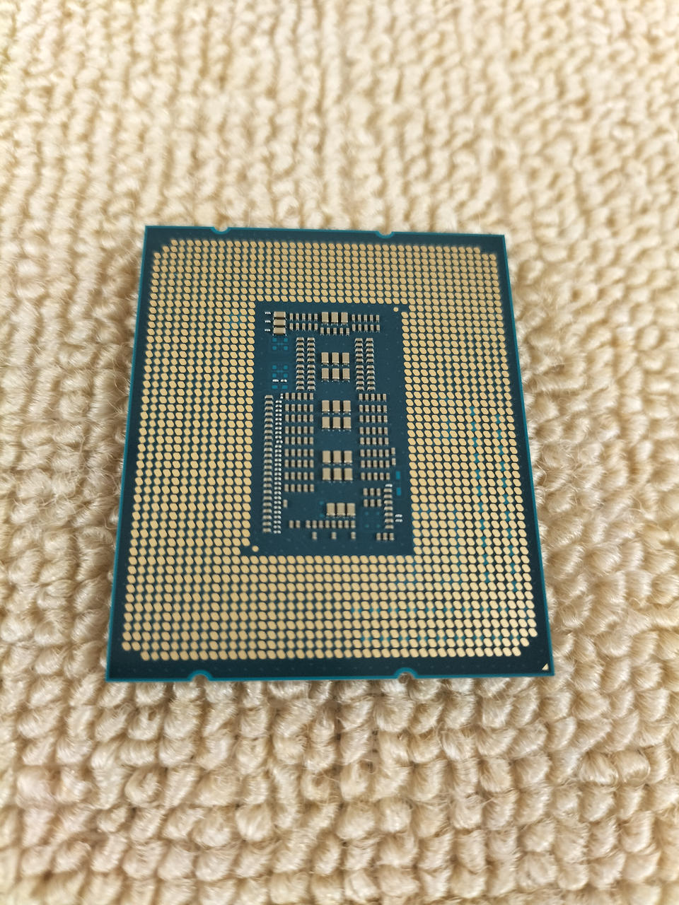 INTEL CPU CORE I7-13700F